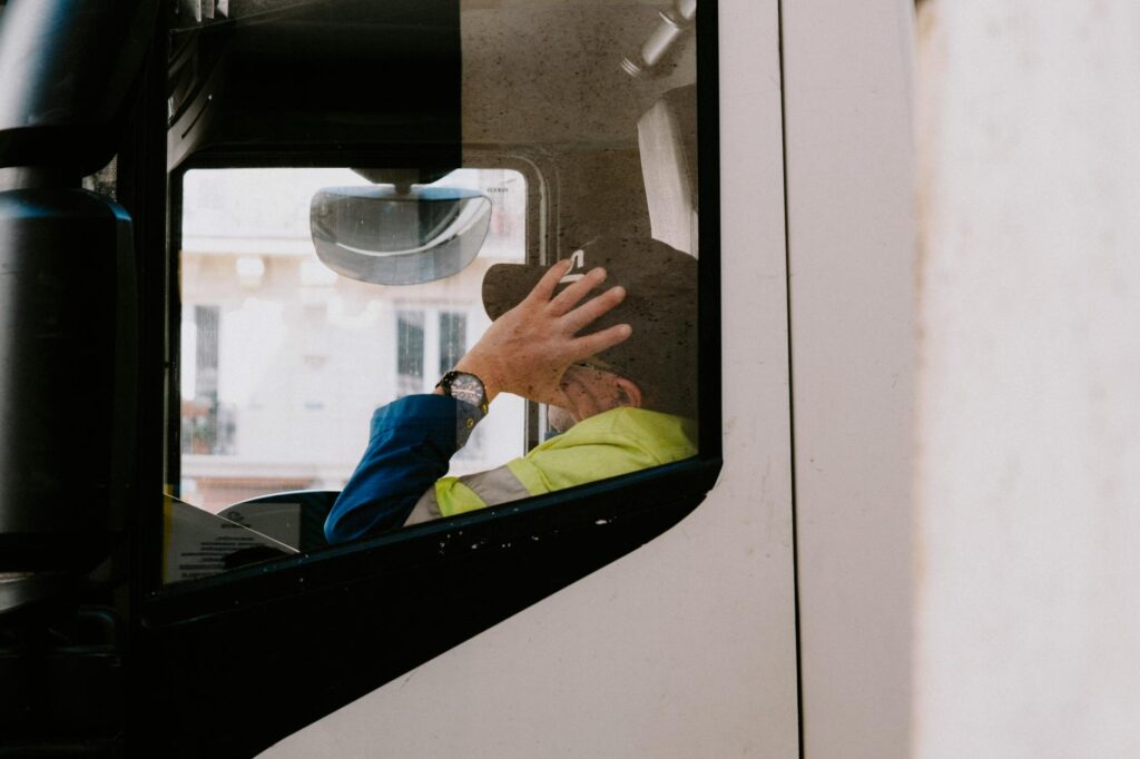 Tygodniowy odpoczynek kierowcy a rozliczenia kadrowo-płacowe w transporcie tygodniowy odpoczynek kierowcy
